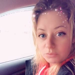 Meet your Posher, Cara